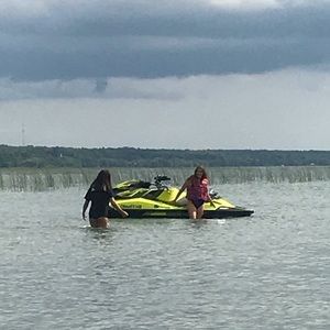 Meet your Posher, Lacey